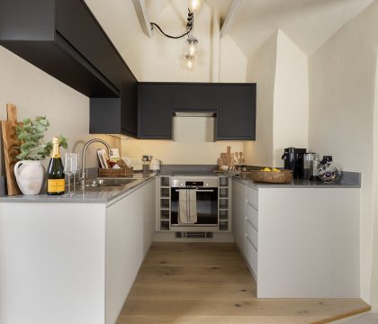 Church Alley House Sitting/Kitchen/Dining Room - StayCotswold
