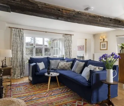 Inca's Cottage Sitting Room - StayCotswold