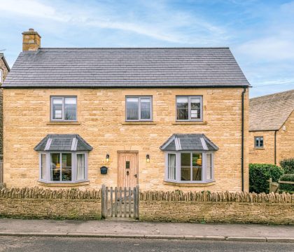 Benson Cottage - StayCotswold
