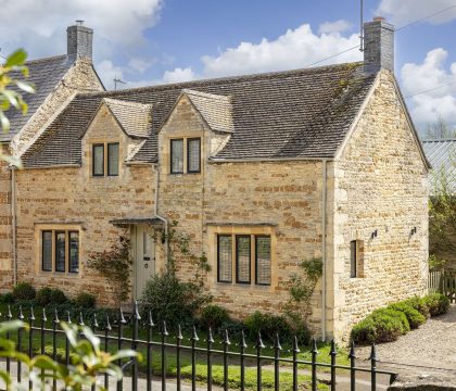 Sun Cottage - StayCotswold