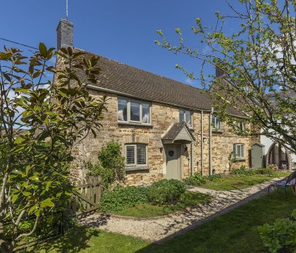 Sun Cottage - StayCotswold