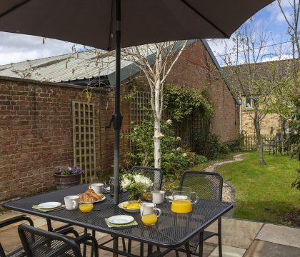 Sun Cottage - StayCotswold
