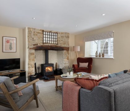 Sun Cottage Sitting Room - StayCotswold