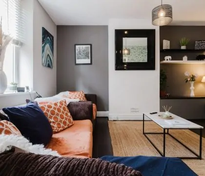 Licata's Apartment Sitting Room - StayCotswold