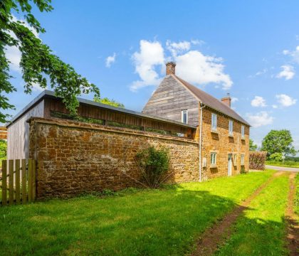 The Artists House - StayCotswold