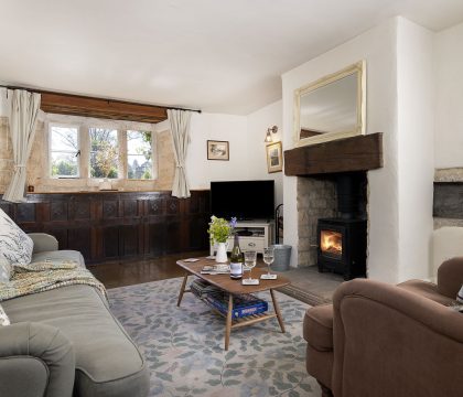 Primrose Cottage Sitting Room - StayCotswold