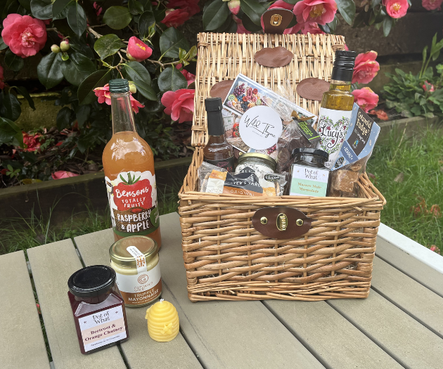 Wild Thyme Hamper with luxury Cotswold produce