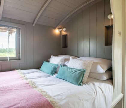 Vespers Cabin Bed - StayCotswold