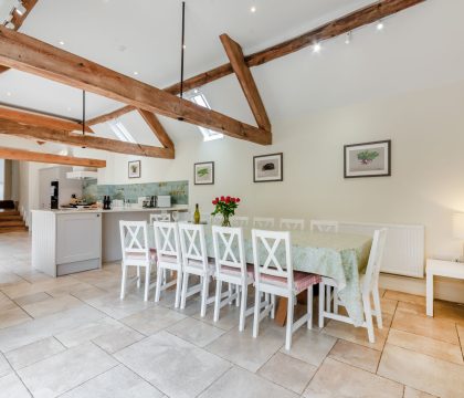 Waterhead Barn Kitchen - StayCotswold