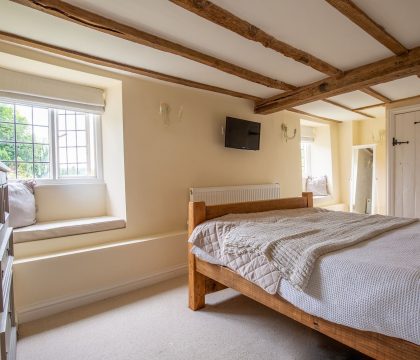 Ford Bank Cottage Bedrooom 2 - StayCotswold