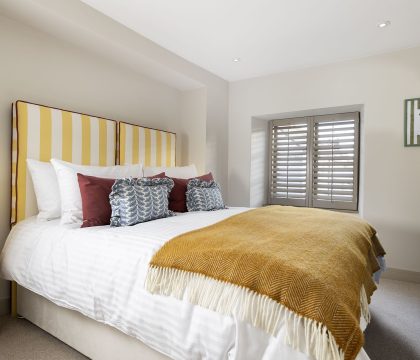 The Fleece House Bedroom 3 - StayCotswold