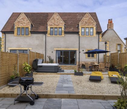 The Old Village Stores Garden - StayCotswold