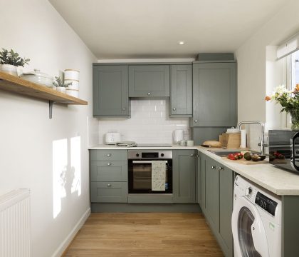 Tower View Kitchen/Dining Room - StayCotswold