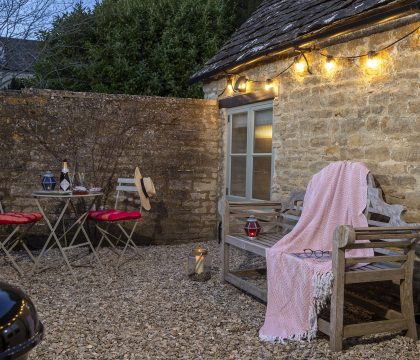 Thimble Cottage - Garden