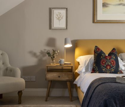 The Loft - Master Bedroom StayCotswold