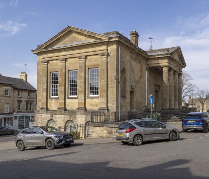 The Snug Area - StayCotswold