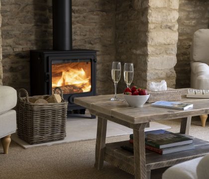 Primrose Cottage, Barnsley Sitting Room - StayCotswold