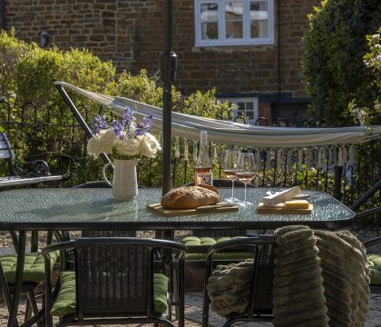 Orchard Cottage Outside - StayCotswold