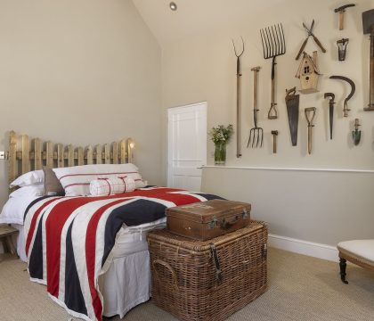 The Digs Bedroom/Sitting Area- StayCotswold