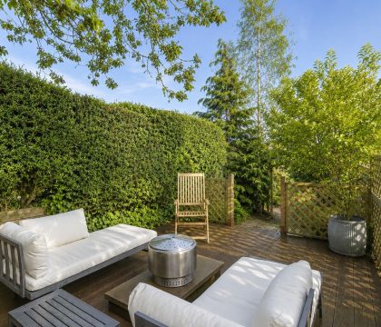 Royal Oak Cottage Garden - StayCotswold