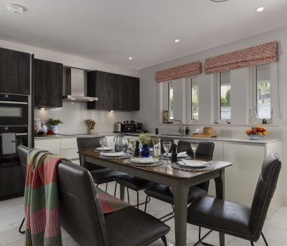 The Copper Kitchen/Dining Area - StayCotswold