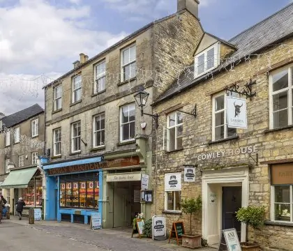 The Miller's Snug at Cowley House - StayCotswold