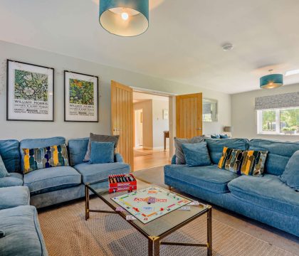 Little Lulham Sitting Room - StayCotswold
