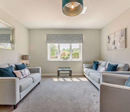 Little Lulham Sitting Room - StayCotswold