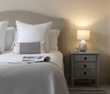 Harvey's Corner Cottage Master Bedroom - StayCotswold