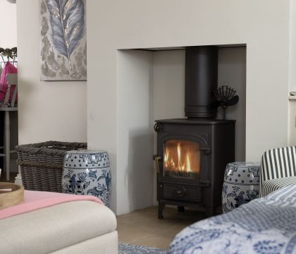 Harvey's Corner Cottage Sitting Room - StayCotswold