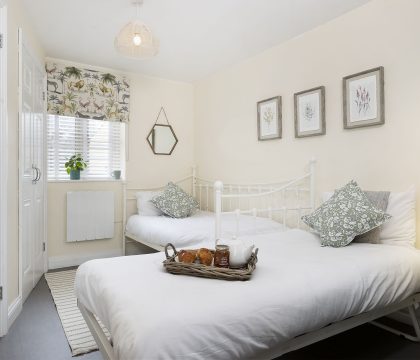Appledore Cottage Bedroom 4 - StayCotswold