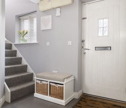 Appledore Cottage Hall - StayCotswold