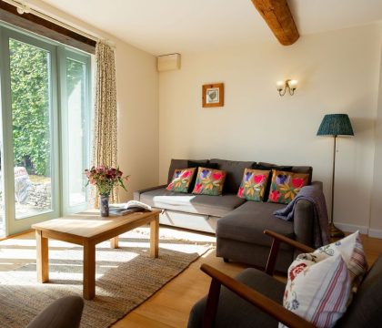 Will's Cottage Sitting Room - StayCotswold