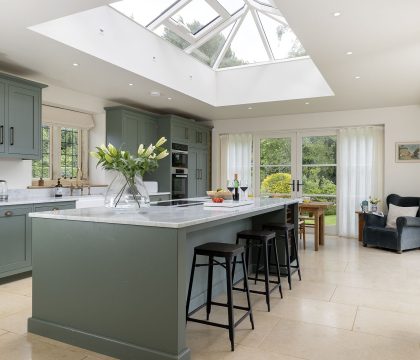 Keepers Lodge Kitchen - StayCotswold