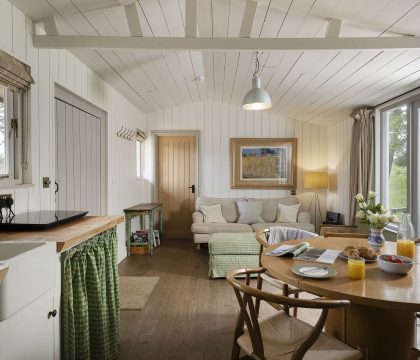Keepers Lodge Stable Kitchen Area - StayCotswold