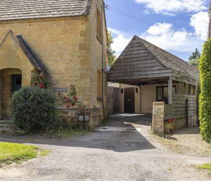 Laureldene Lodge - StayCotswold