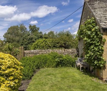 Laureldene Lodge - StayCotswold