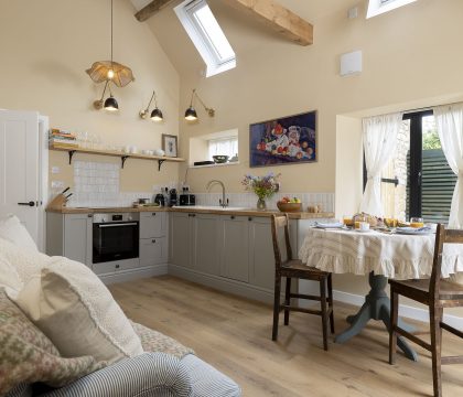 Laureldene Lodge - StayCotswold