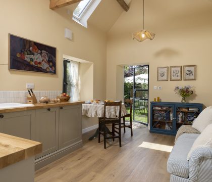 Laureldene Lodge - StayCotswold