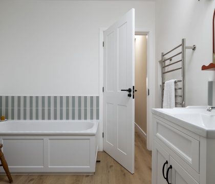 Laureldene Lodge - StayCotswold