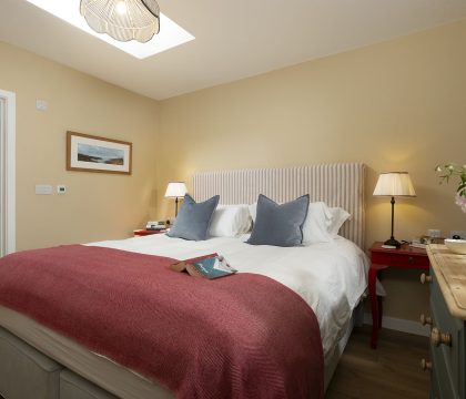 Laureldene Lodge - StayCotswold