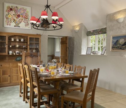 Ascott Earl House Breakfast Room - StayCotswold
