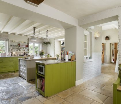 Ascott Earl House Kitchen - StayCotswold
