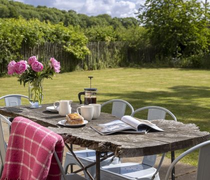 1 Manor Farm Cottage Garden - StayCotswold
