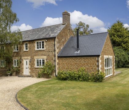 2 Manor Farm Cottage - StayCotswold