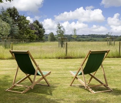 2 Manor Farm Cottage Garden - StayCotswold