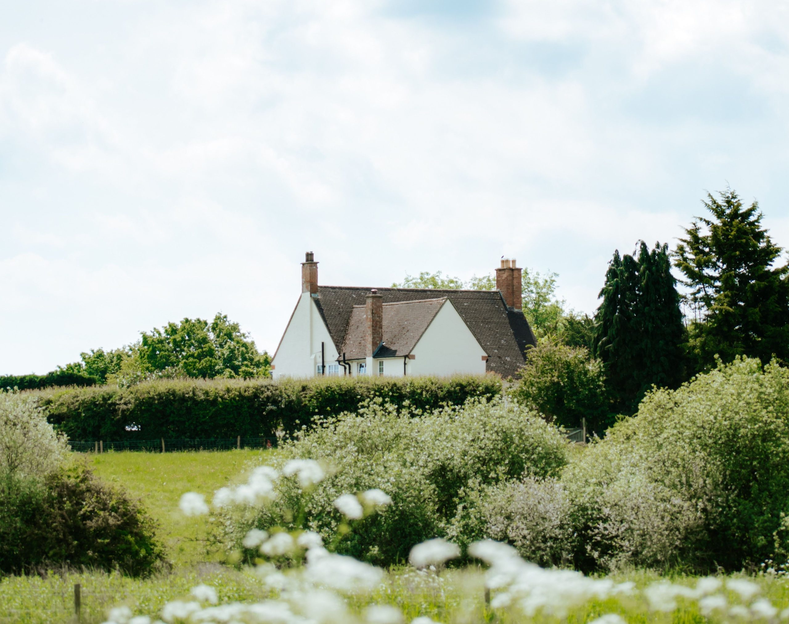 How to Prepare Your Holiday Cottage for Summer: A UK Owner's Checklist