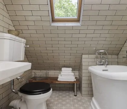 The Old Stables at Broadwell Family Bathroom - StayCotswold