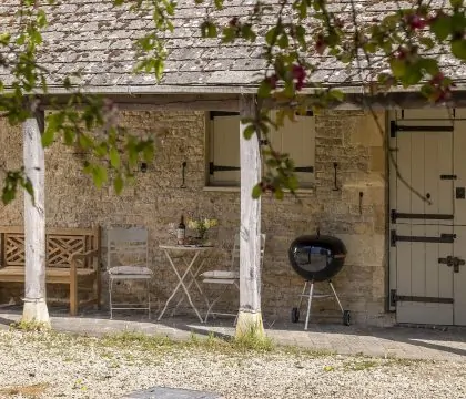 The Old Stables at Broadwell Manor Outside Space - StayCotswold