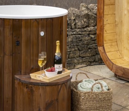 The Cattle Shed - StayCotswold